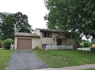 3147 Dunloe Rd, Columbus, OH 43232