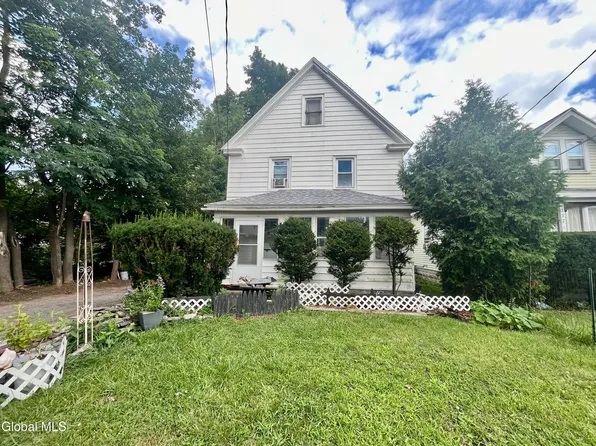 313 Perry Street, Schenectady, NY 12306
