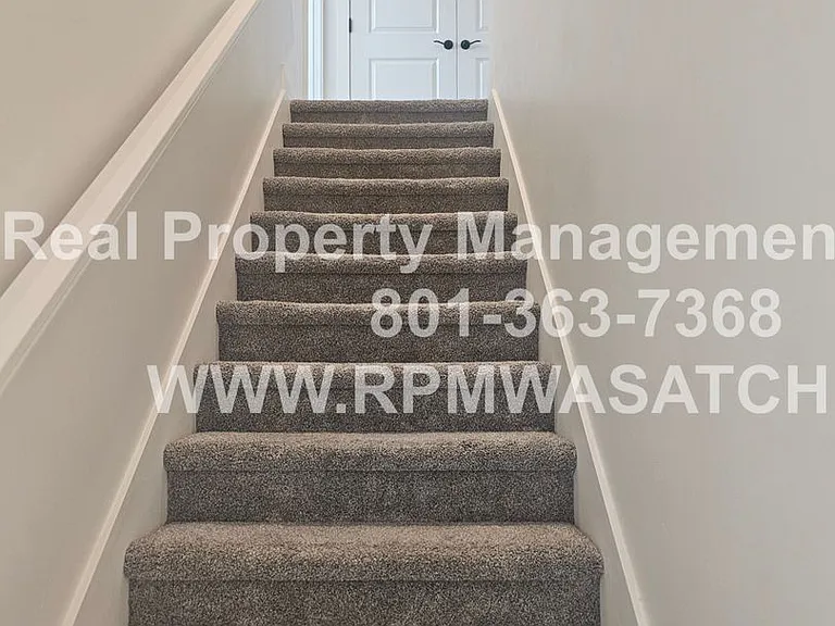 738 N 160 E — Photo 15
