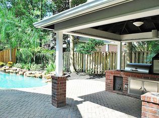 18 S Piney Plains Cir, Spring, TX 77382