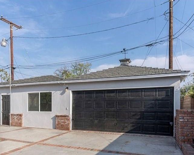 1st image of 10926 Parise Dr