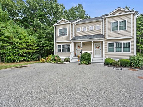 3rd image of 26 Great Cedar Dr #26