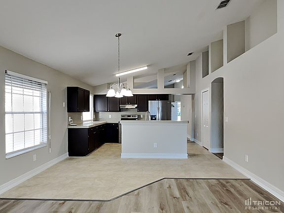 5th image of 2401 Island Club Way