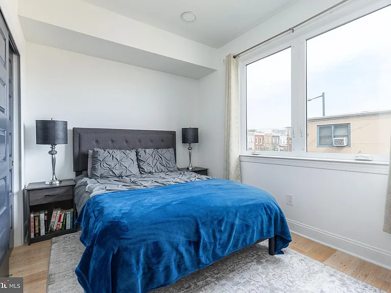 2147 Cross St — Photo 15
