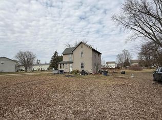 24 Messmore Ave, Centerburg, OH 43011
