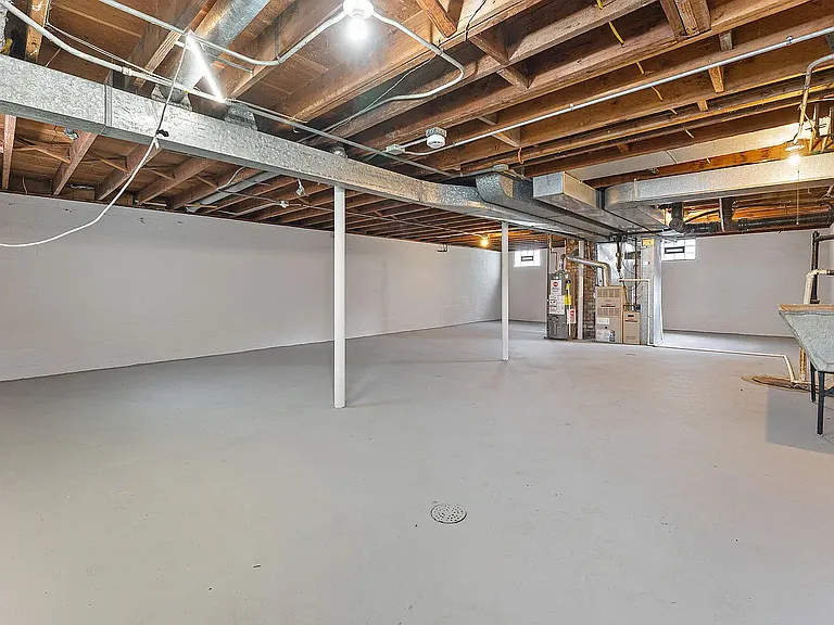 7021 Osborn Ave — Photo 14