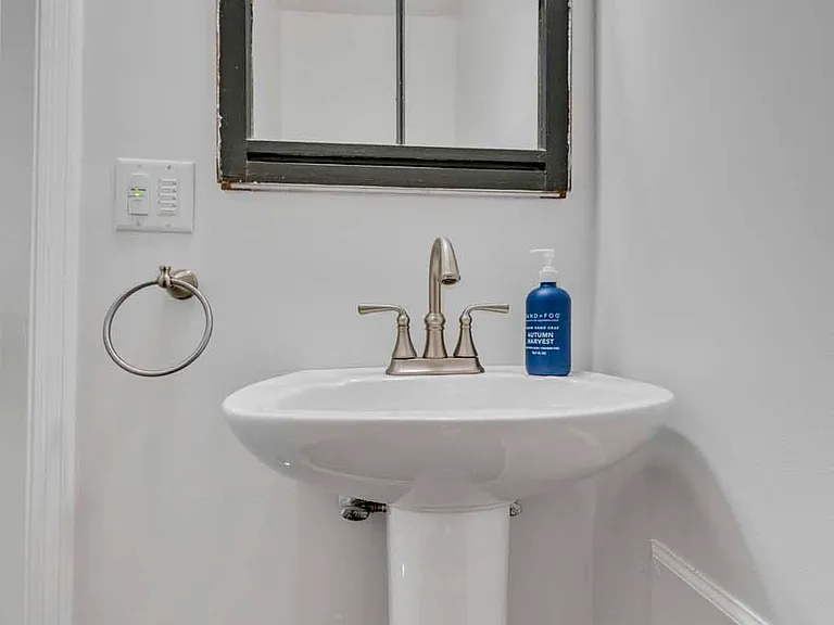 5501 Heath Row Dr — Photo 18