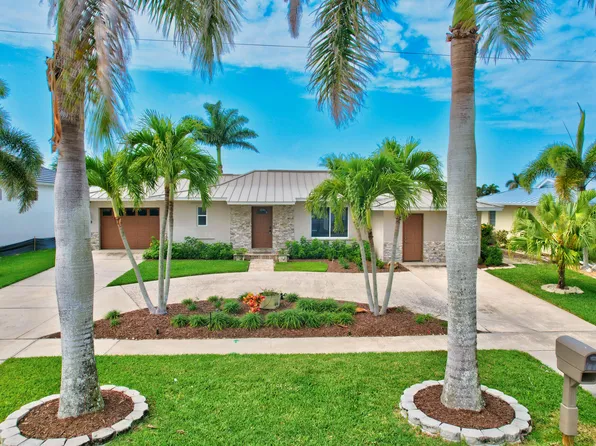 820 Willow Ct, Marco Island, FL 34145