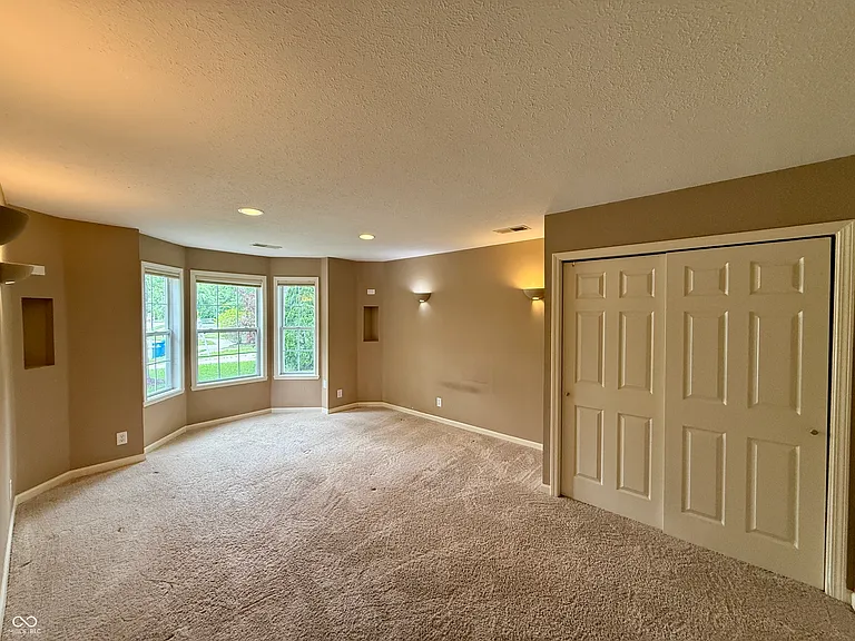 10686 Braewick Cir — Photo 16