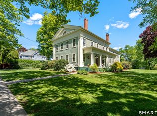 52 South Main Street, Suffield, CT 06078