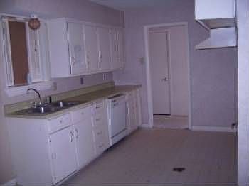 5th image of 1017 Miranda Dr