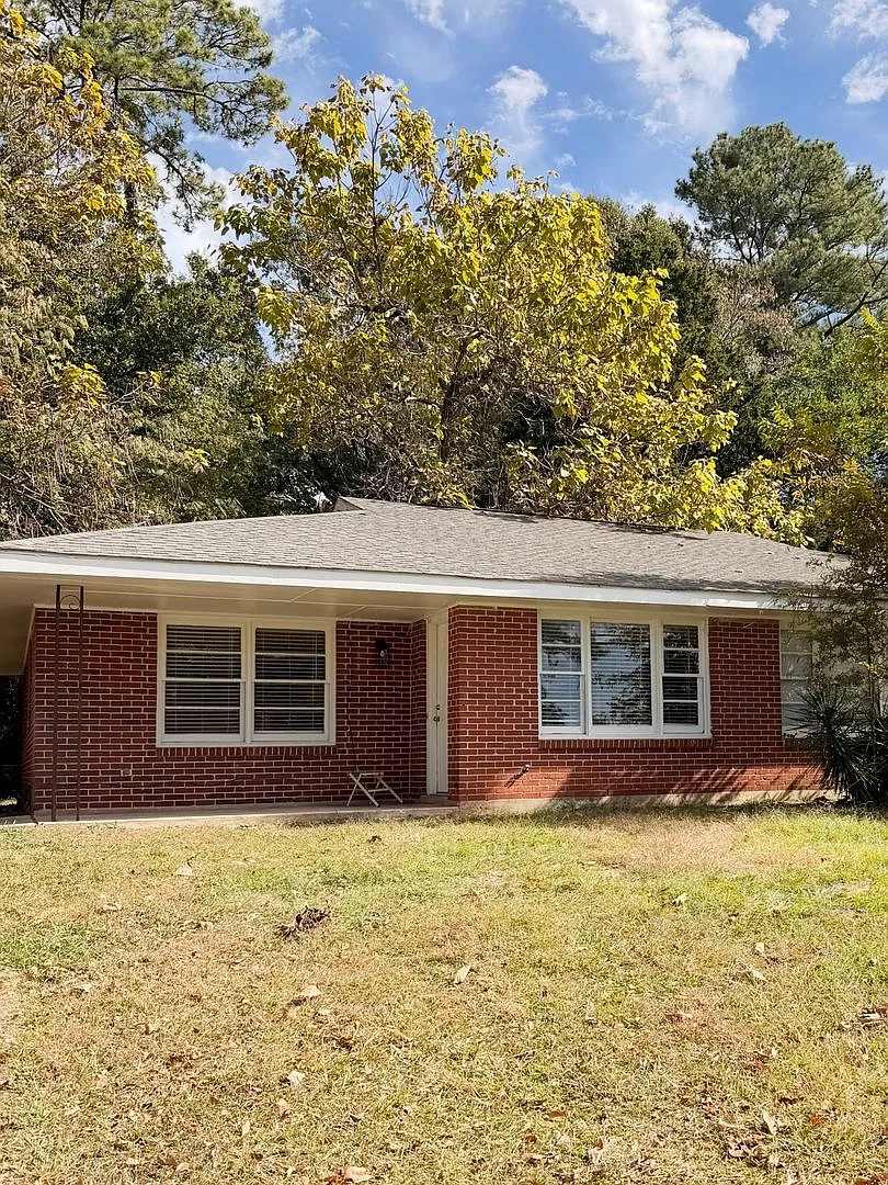 Updated Duplex Available Now! — Photo 1