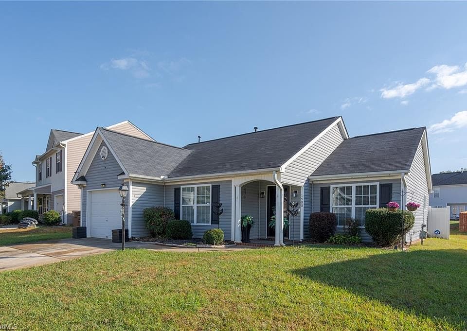 1st image of 1508 Hamilton Hills Dr