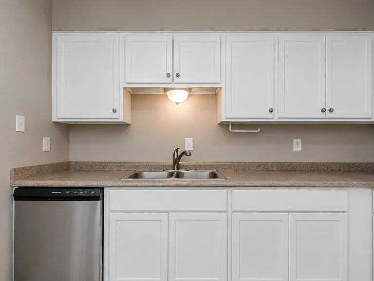 7140 S Dairy Ashford Rd — Photo 12