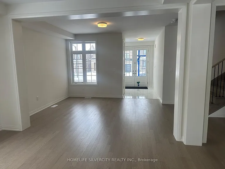 116 Bluebird Blvd — Photo 3