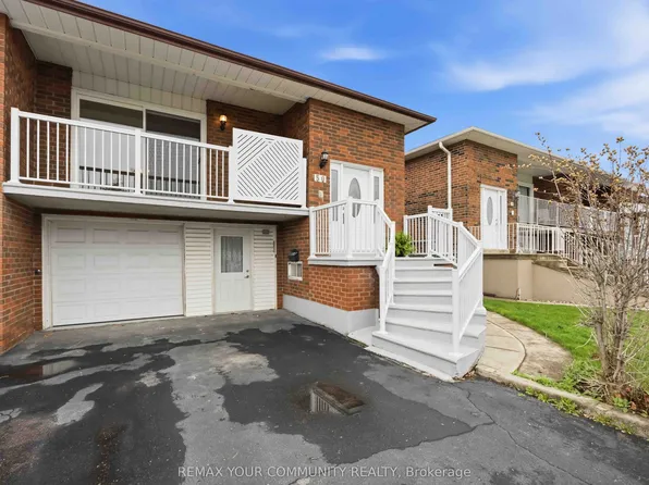 30 John Lindsay Ct, Toronto, ON M3L 2K1