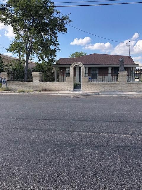 1st image of 1319 E 4th St