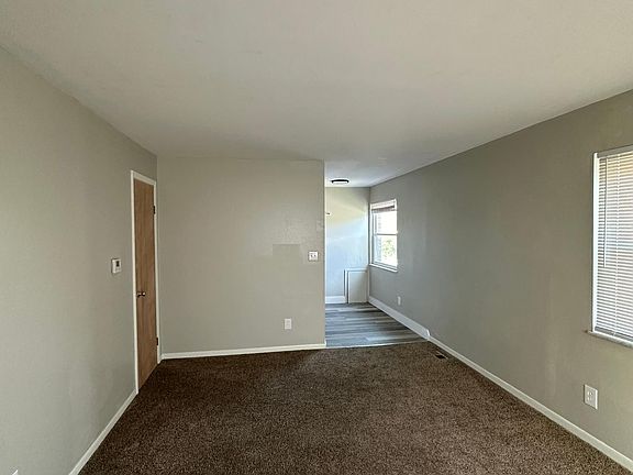 4th image of 2615 N Gettysburg Ave APT B