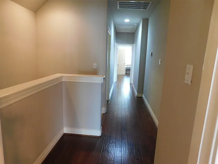 2615 Starboard Point Dr — Photo 17