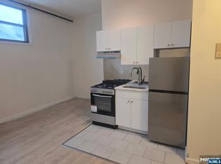 371 Anderson Ave #6, Fairview, NJ 07022