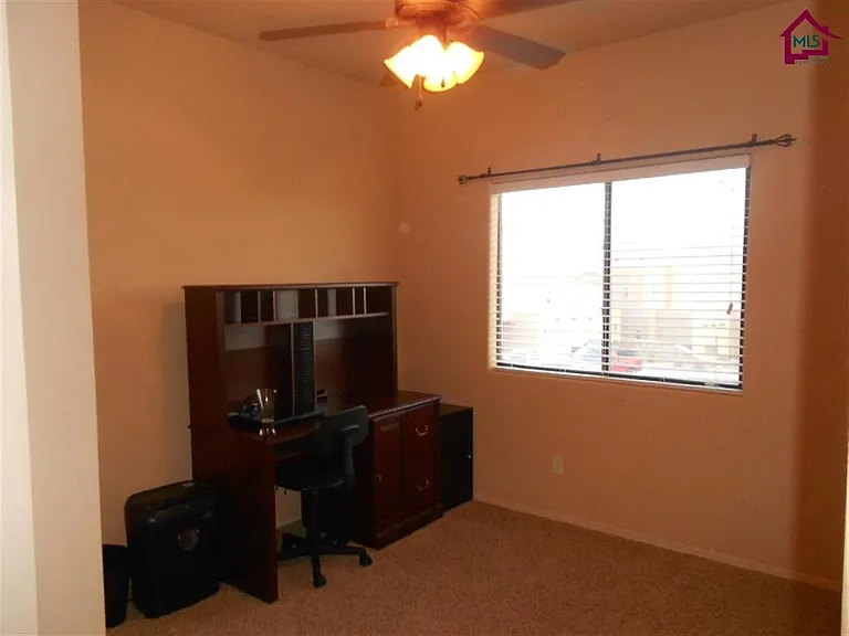 3034 Rio Arriza Loop — Photo 10