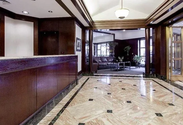 Rented by Gala West Realty LTD | media 28