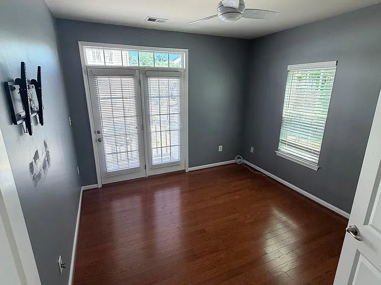 910 Hall Station Dr #106 — Photo 9