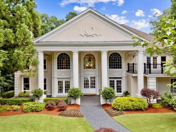 795 Aran Dr, Roswell, GA 30076
