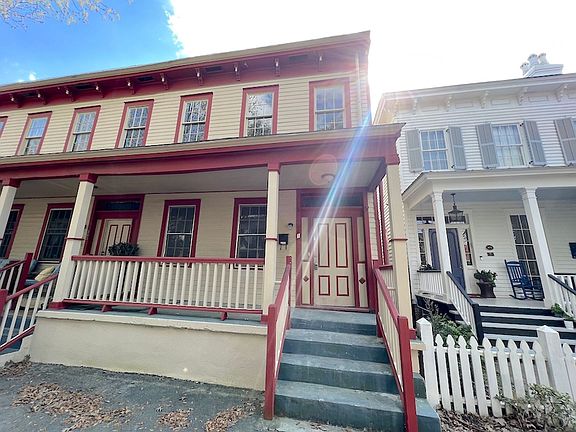 2nd image of 305 W Waldburg St