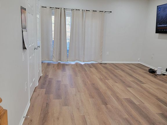 3rd image of 7131 Tolliver St