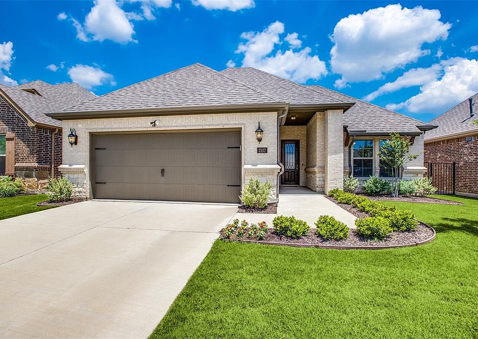 1st image of 2107 La Cima Dr #2107