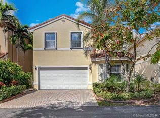 1960 Sweetbay Way, Hollywood, FL 33019