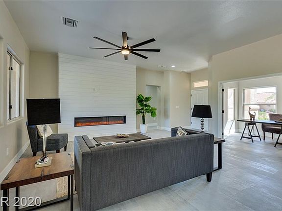 2nd image of 3021 Swan Hill Dr