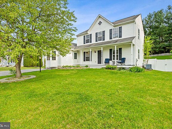 2nd image of 3178 Vista Ct
