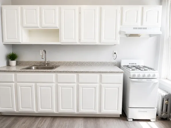 94 Fairmount Ter #418AA, East Orange, NJ 07018