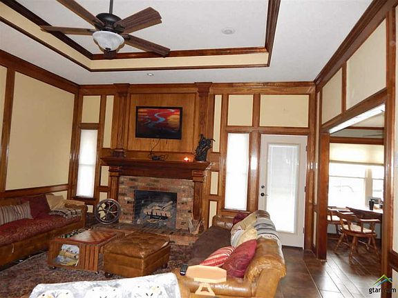 3rd image of 200 Wendy Dr