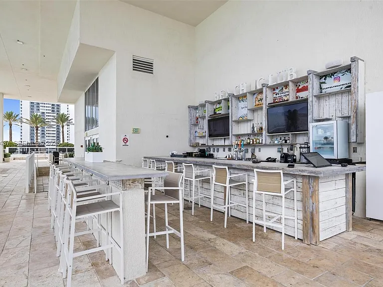 1830 S Ocean Dr #2703 — Photo 53
