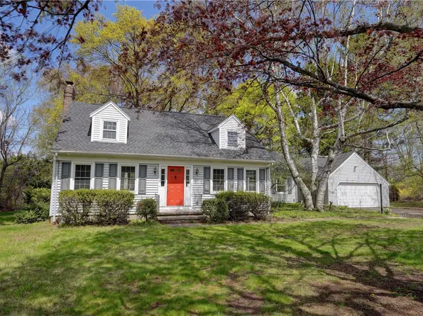 264 Shorewood Dr, Webster, NY 14580