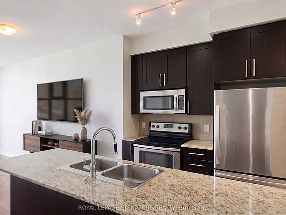 2nd image of 4065 Brickstone Mews #1201