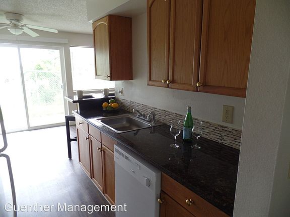 4th image of 1206 W 6th Ave APT 303