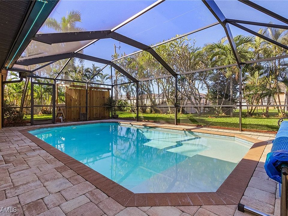 1st image of 1714 Country Club Blvd