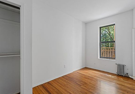 5th image of 236 W 64th St APT 2B