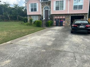 3200 Paces Landing Dr, Lawrenceville, GA 30044