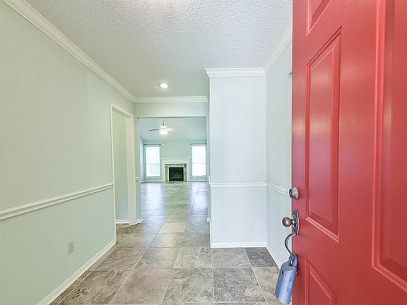 3rd image of 3909 Cedarwood Dr