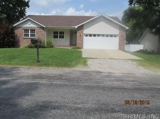 624 School Ave, East Alton, IL 62024