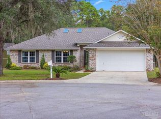 2760 Dove Haven Ln, Navarre, FL 32566