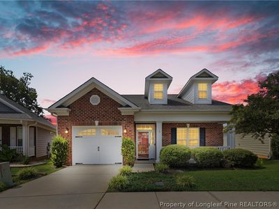 833 Falling Creek Ln, Fayetteville, NC, 28304
