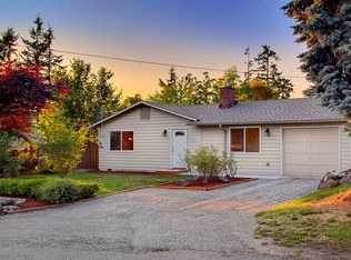 945 E Maple St, Kent, WA 98030