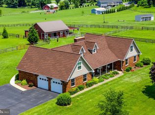 3698 W Watersville Rd, Mount Airy, MD 21771