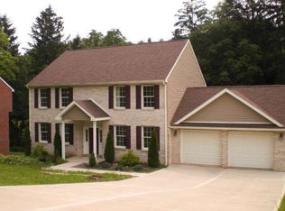 225 McCombs Rd, Venetia, PA 15367